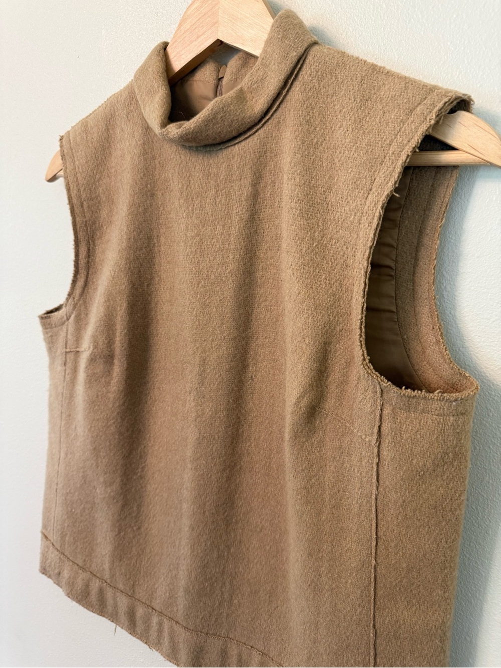 Frances Valentine Collette Camel Wool Sleeveless Shell Top Small - Picture 4 of 9